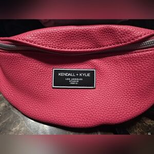 Kendall & Kylie Vibrant Pink Textured Waist Bag